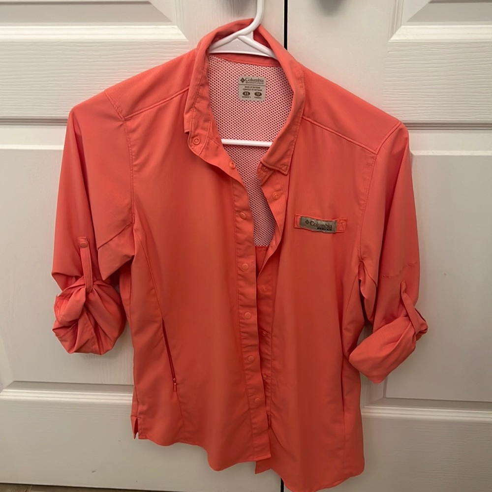 Womens Columbia PFG shirt
